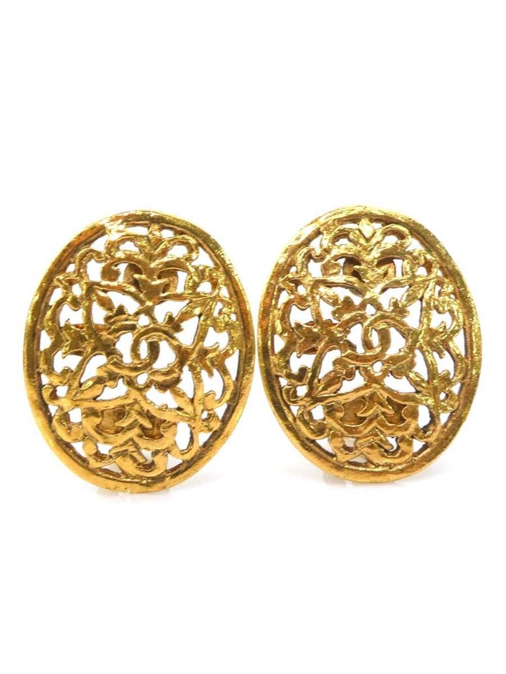 Auth Chanel Cc Logo Earrings Gold Metal #293902C29B